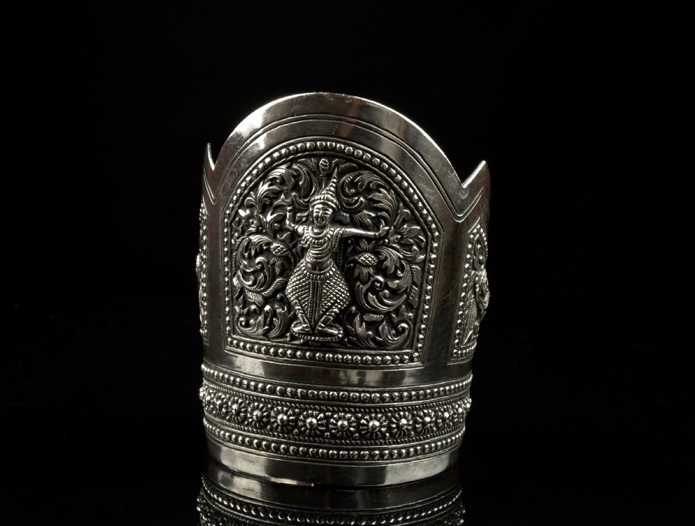 a finely decorated high grade silver 'cuff' type bracelet thailand early 20th century
